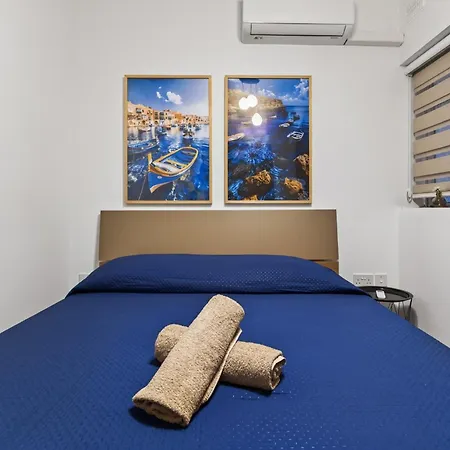 Qawra Bugibba 2 Bedroom 1 Bath Close To The Sea Διαμέρισμα Σεντ Πόλς Μπέι