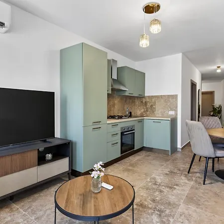 Διαμέρισμα Qawra Bugibba 2 Bedroom 1 Bath Close To The Sea *