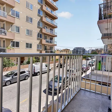 Διαμέρισμα Qawra Bugibba 2 Bedroom 1 Bath Close To The Sea Σεντ Πόλς Μπέι